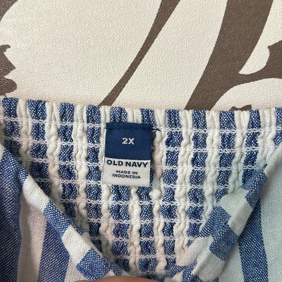 Blue and white striped old navy dress - Picture 2 of 5